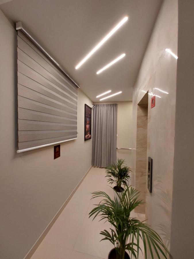 Hotel Mannat Residence Thiruvananthapuram ภายนอก รูปภาพ