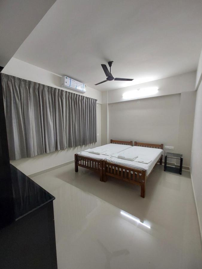 Hotel Mannat Residence Thiruvananthapuram ภายนอก รูปภาพ